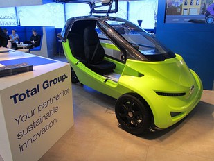 Motorsport aerodynamic component Motorsport aerodynamic component
